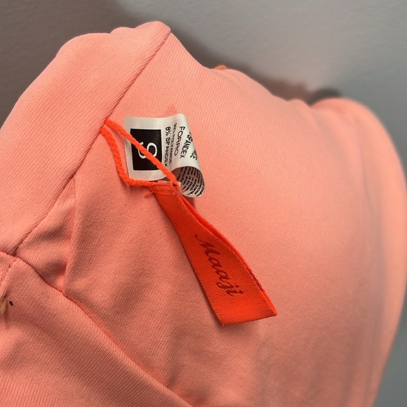 Maaji bikini top size small - Picture 4 of 4